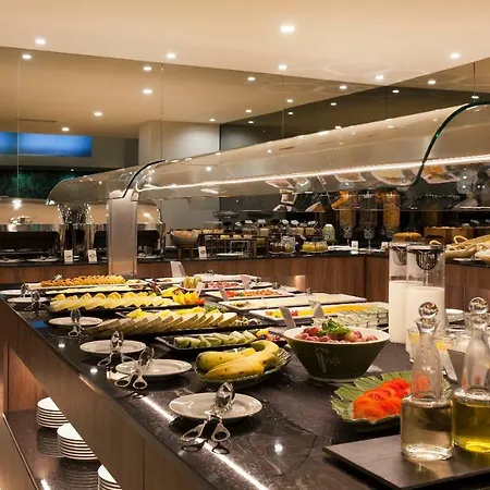Madeira Turim Santa Maria 호텔 4*